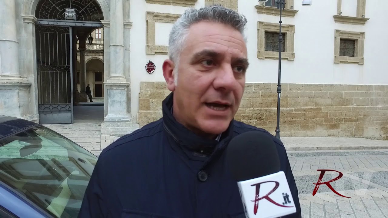 Raccolta dei rifiuti a Sciacca, firma del Piano Aro e possibili aumenti