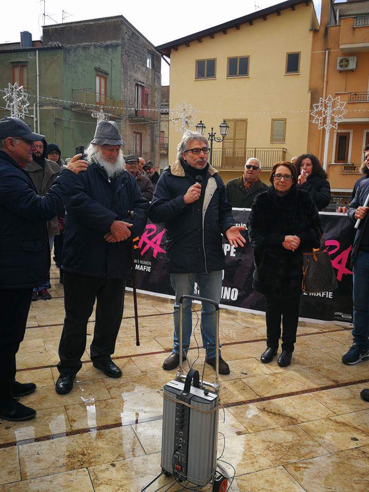 Polemiche a Lucca Sicula perfino sulla commemorazione di una vittima di mafia. Il sindaco impedisce la collocazione di un albero della legalità