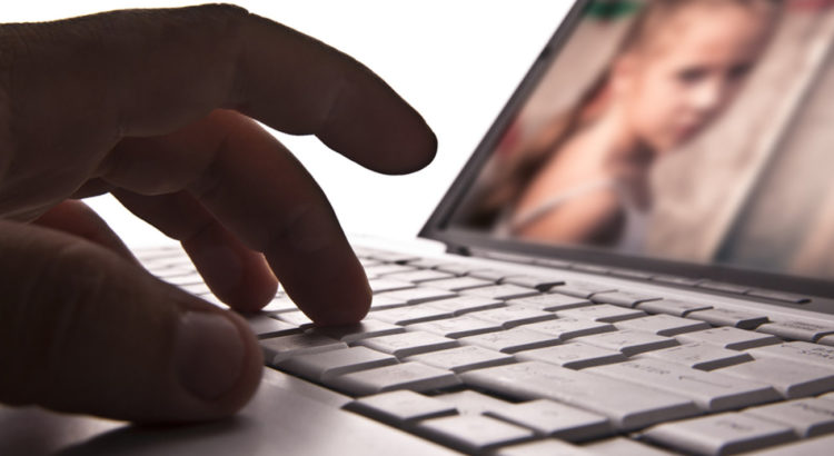 Altofonte. Sessantenne adesca su Facebook ragazzina di 11 anni, sarà processato