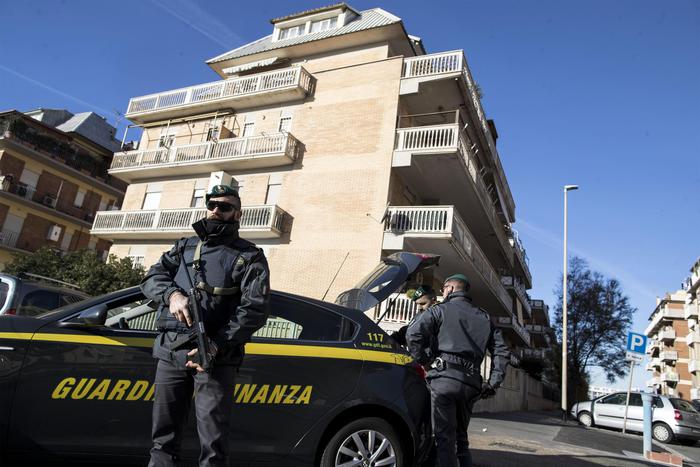 Catania. I soldi per la ricerca contro il cancro usati per ripianare i debiti delle proprie aziende private