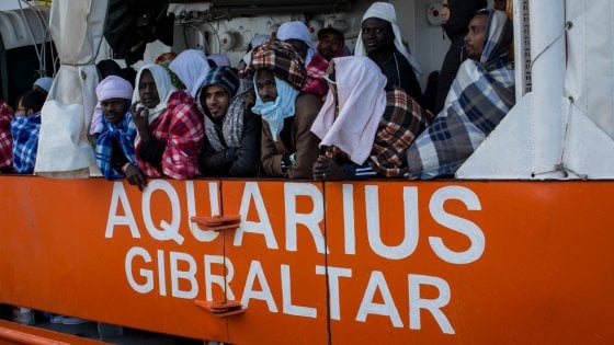Sbarchi. Il nuovo anno si apre con salvataggi in mare di centinaia di migranti