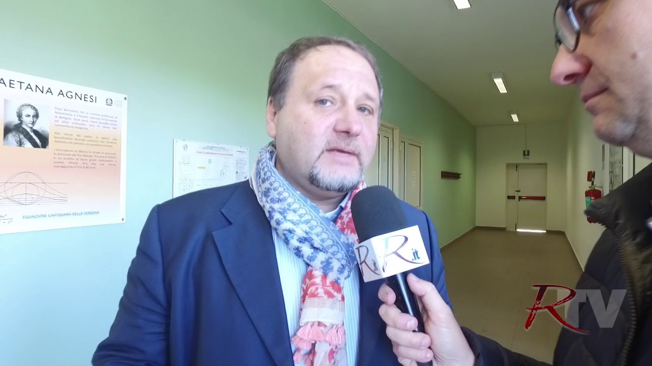 Adolescenti e web, il professor Pira: "La rete può raccontare le emozioni, ma può parlare anche alla pancia nel modo peggiore"