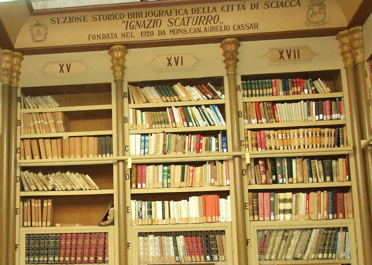 Biblioteca Cassar, Monte provoca l'assessore Alongi: "Dunque, da lunedì alcune sale saranno riaperte?"
