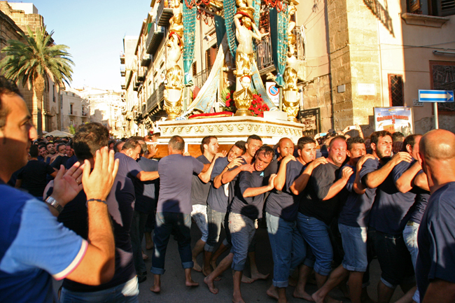 Diretta di Risoluto.it della processione della Madonna del Soccorso