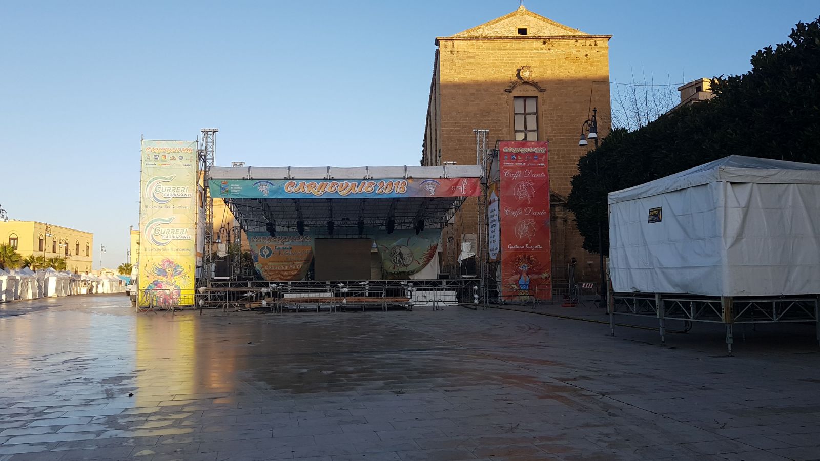 Al via il Carnevale di Sciacca, Peppe Nappa "re" della prima giornata