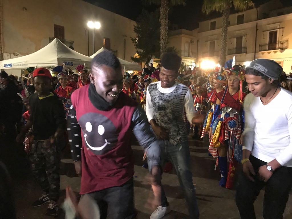 Carnevale e integrazione: a ballare sulle note degli inni stasera anche i migranti del centro di accoglienza per richiedenti asilo e rifugiati politici