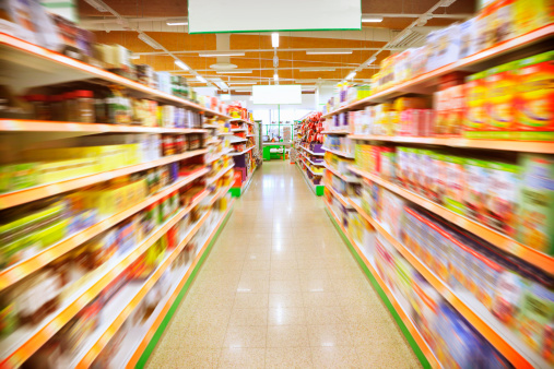 Furto al supermercato, ruba bistecche e pannolini