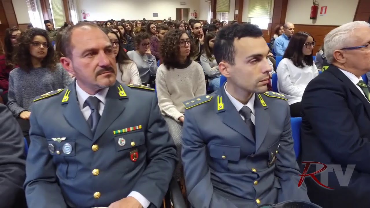 Minori in rete, conferenza a Sciacca sui rischi del Cyberbullismo