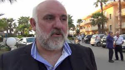 Intimidazione a Giovanni Panepinto, tagliati i quattro copertoni della sua auto
