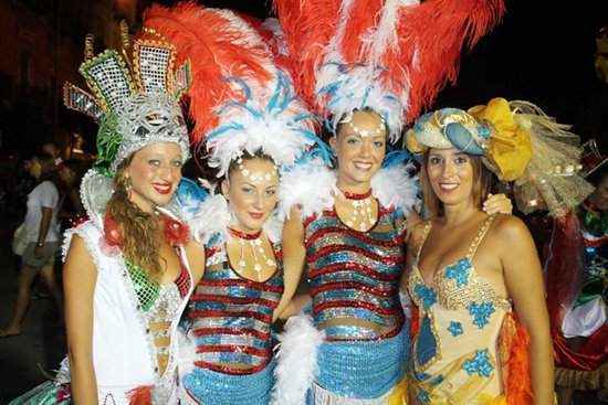 Carnevale estivo, il Comune passa la palla ai privati: proposte entro il tre giugno