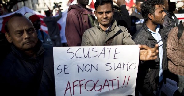 Flash Mob di solidarieta' al rifugiato domani in Piazza Gerardo Noceto, "Condividiamo il viaggio".