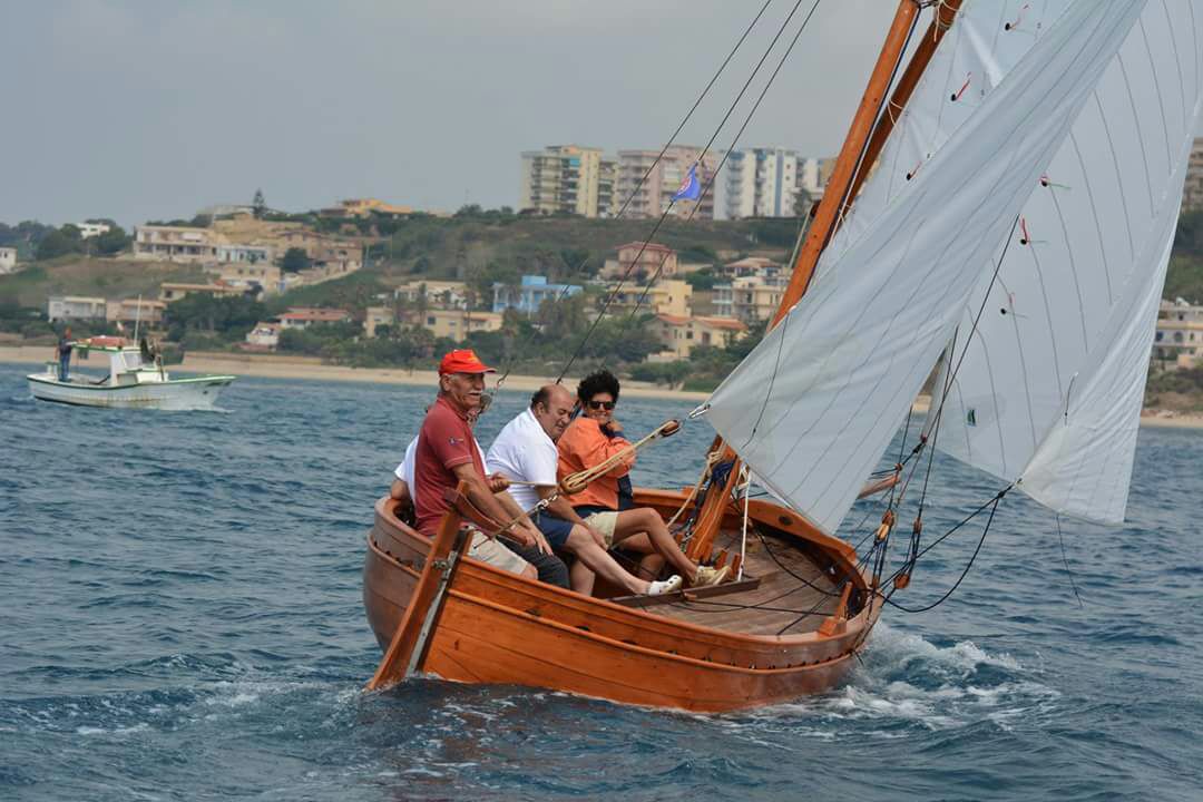 Festa della Vela Latina al Circolo Nautico "Il Corallo" con il Trofeo "Pisci Re"