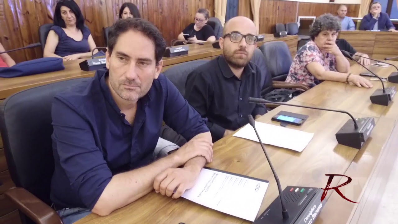 Il rappresentante della Regione a Sciacca: "Il Comune ha la possibilità di risolvere il problema del randagismo e ridurre la spesa"