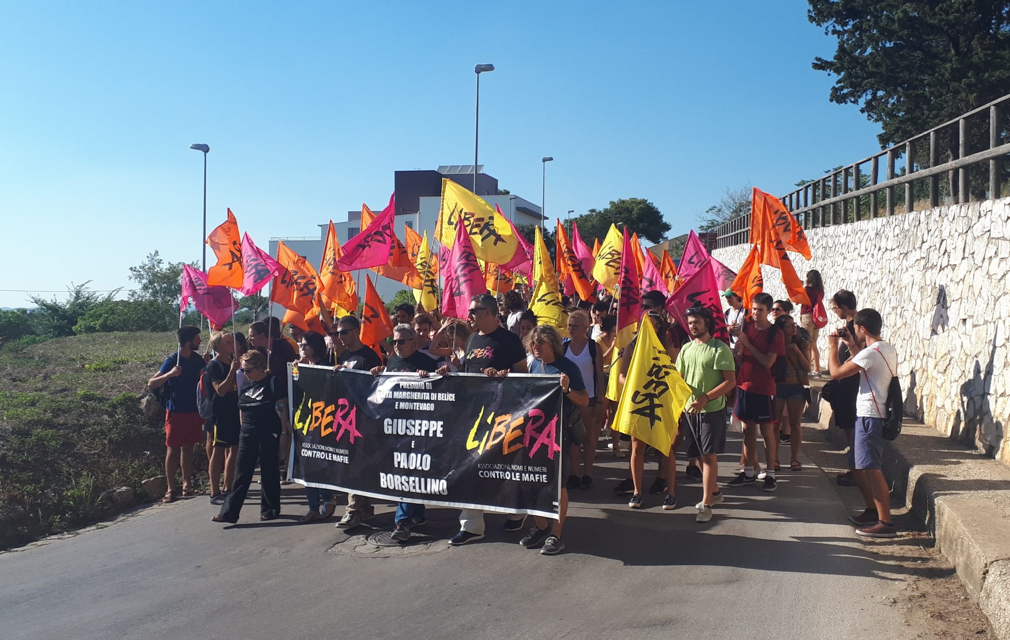 Partanna. Corteo di "Libera" in memoria di Rita Atria: «È lei la settima vittima di via D'Amelio»