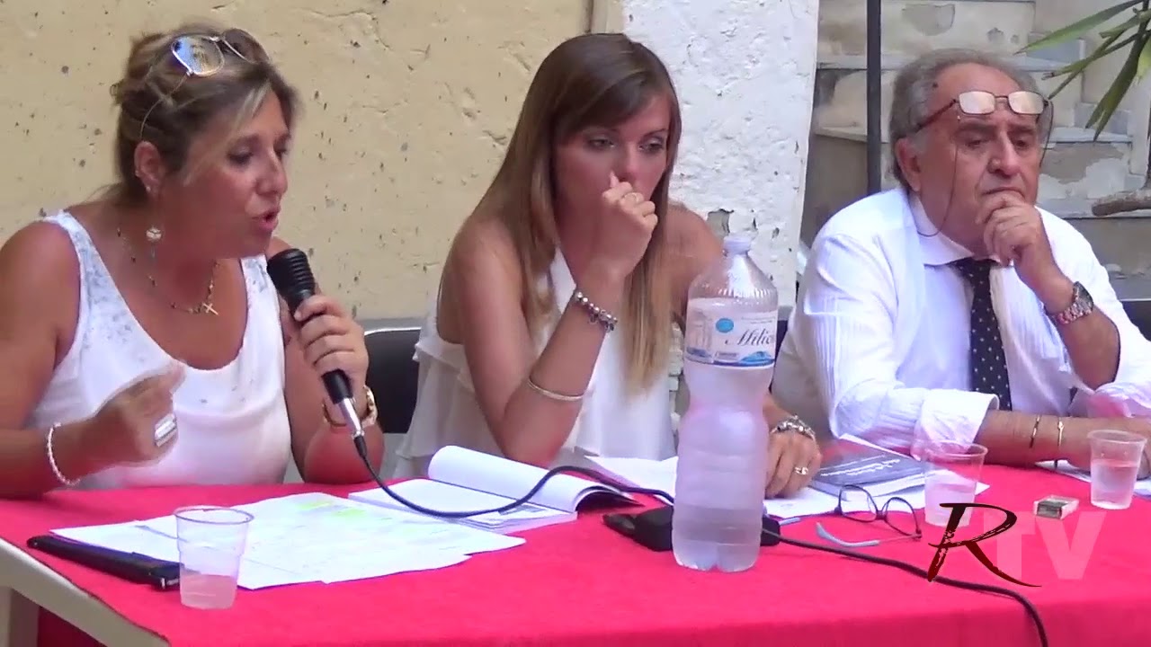 Presentato al cortile Ubik il libro del professor Accursio Gennaro:"Il benessere psicologico si può raggiungere"