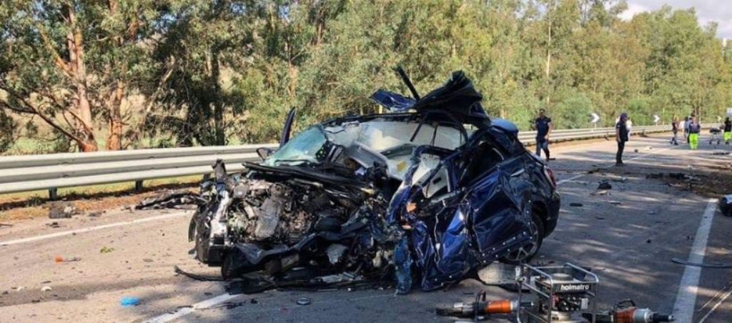 Incidente mortale alle porte di Caltanissetta, muore il papa' e due figli