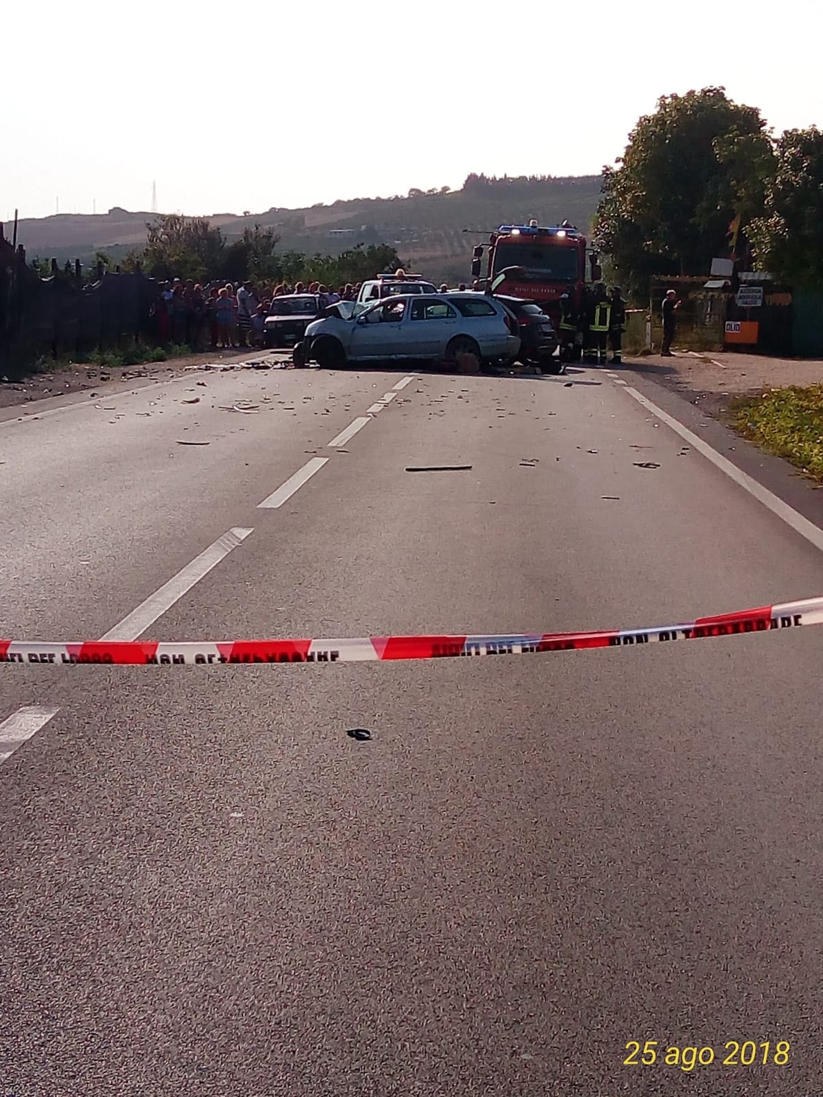 Schianto mortale sulla 115: muore mamma di 31 anni, feriti il marito e i figlioletti