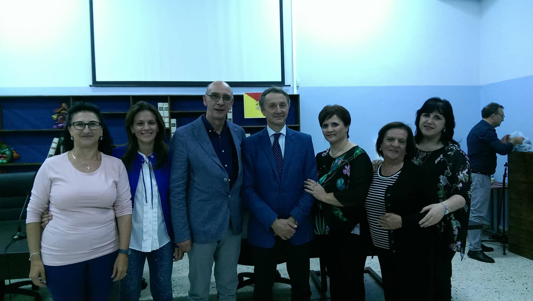 L'istituto Tomasi di Lampedusa di Santa Margherita avvia il progetto "Modi",  per primaria e secondaria niente compiti a casa
