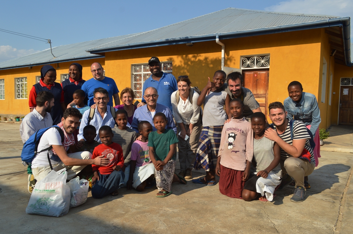 Nuova missione in Africa per il professore Giovanni Ruvolo impegnato negli screening cardiologici