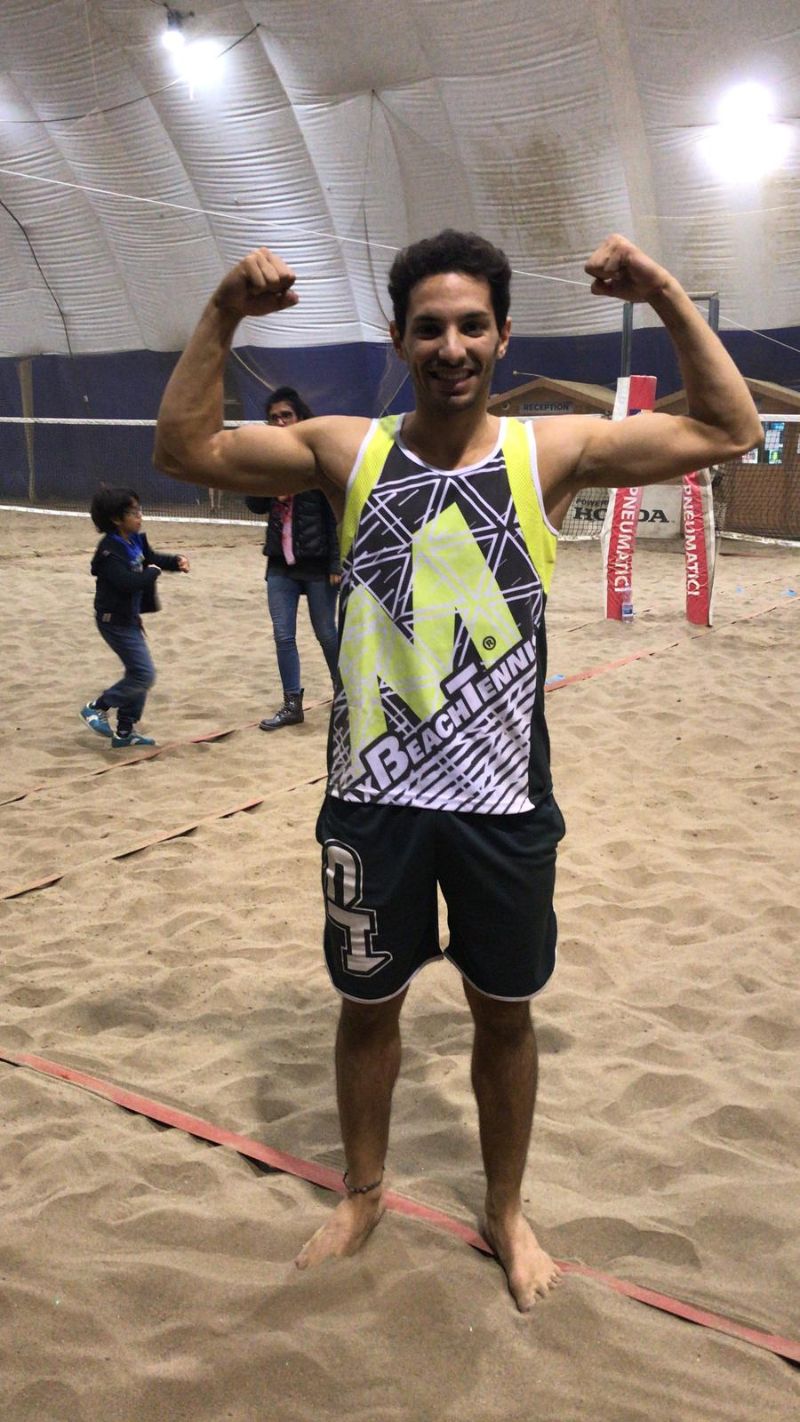 Il saccense Mauro Zinna campione regionale di beach tennis nel doppio maschile