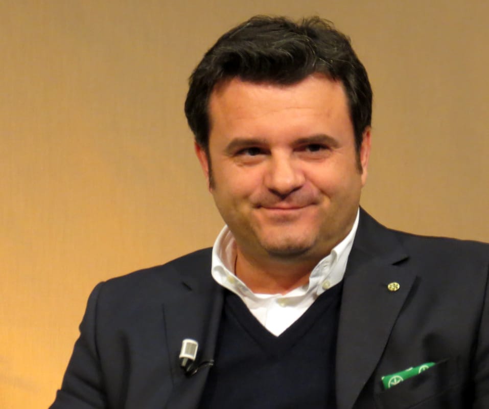 Il ministro Centinaio spara a zero sul turismo siciliano: "Sono stato in un posto turistico dove c'erano più randagi che cristiani"