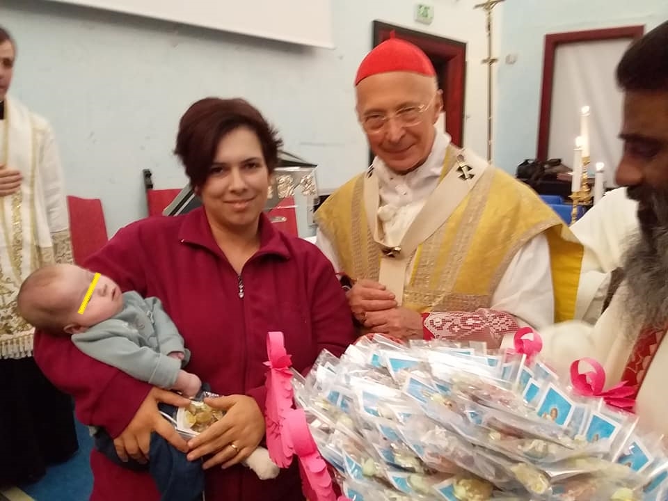 Il piccolo Salvatore al Gaslini di Genova riceve anche la visita del Cardinale Bagnasco