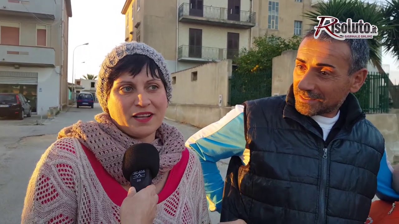 Tappa anche a Sciacca e Menfi per la famiglia "Magicamper": "Eravamo stanchi del sistema, così in povertà giriamo l'Italia"