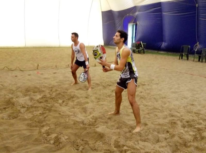 Un saccense, Mauro Zinna, vice campione italiano di beach tennis