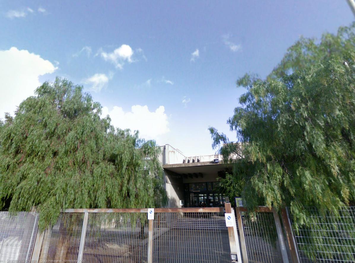 Imponente esercitazione di evacuazione all'Istituto Mariano Rossi, simulato un intervento dopo un sisma (Guarda i video)