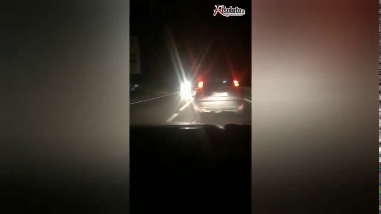 Incidente stradale sulla 115 in contrada Piana, in macchina una famiglia con bimbi