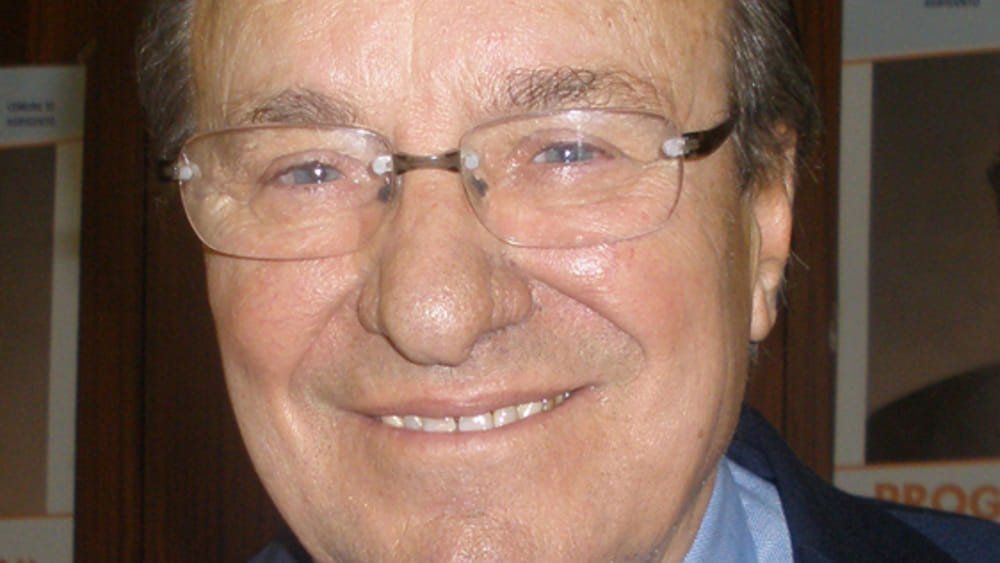 Oggi ad Agrigento i funerali di Angelo Errore, ex sindaco della città e più volte parlamentare ed assessore regionale