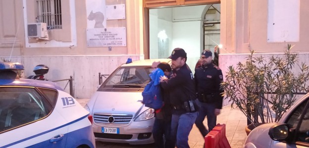Palermo, strangola la moglie e confessa tutto alla polizia