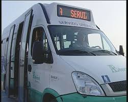 Meno turisti da Sciaccamare in centro: capolinea degli autobus dell'Aeternal non più all'interno degli alberghi, scattano le lamentele dei ceramisti