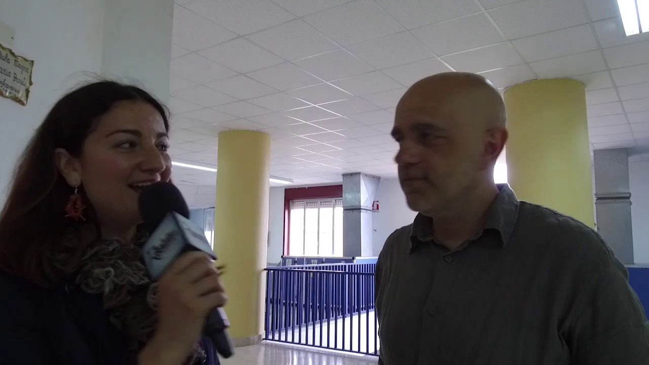 "La lingua del diavolo" di Andrea Ferraris: presentata questa mattina al "Don Michele Arena" la grafic novel del celebre fumettista