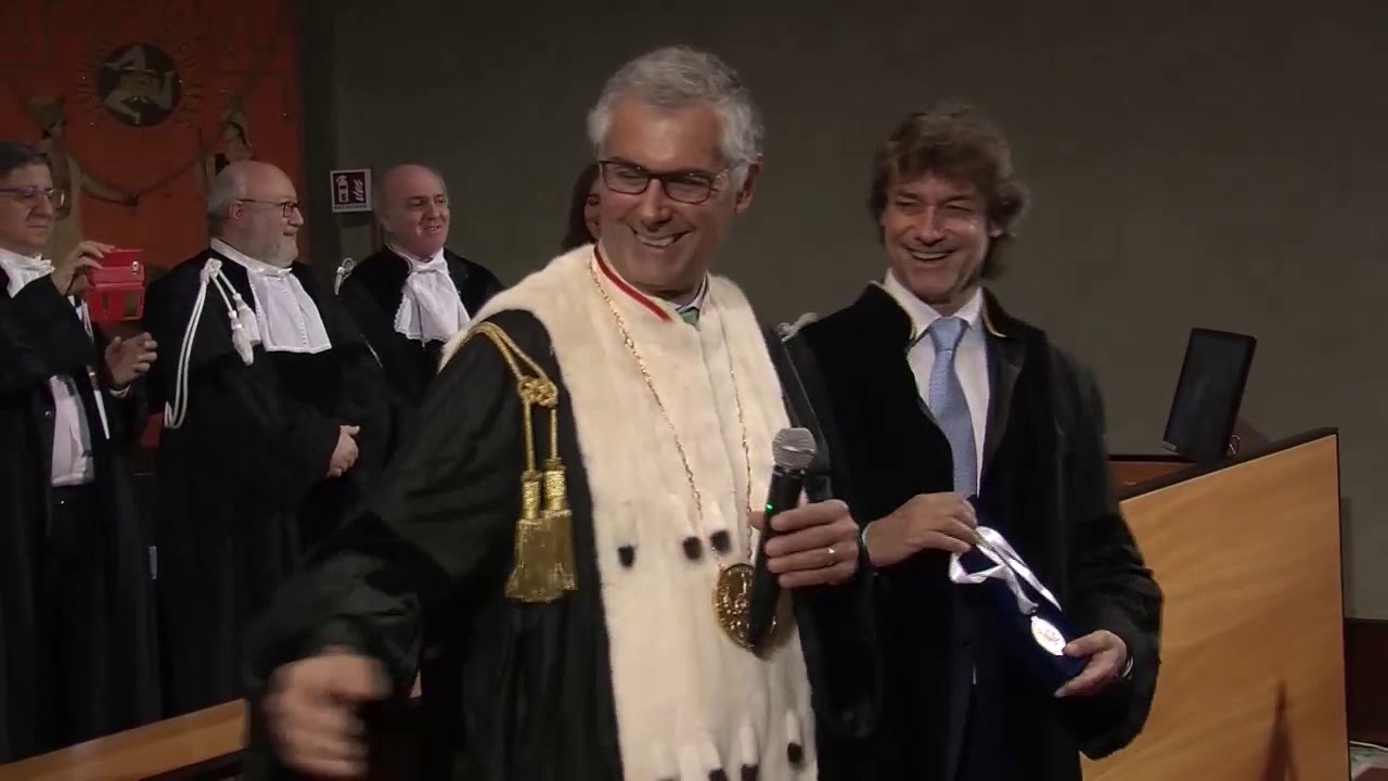 Palermo, conferita laurea ad honoris causa ad Alberto Angela (video)