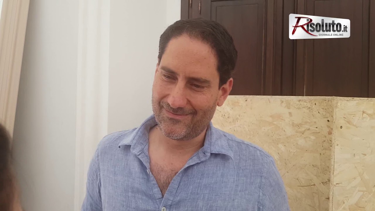 Sfiducia subito a luglio, Mangiacavallo: "Meglio il Commissario che la Valenti, nessuno noterebbe la differenza"