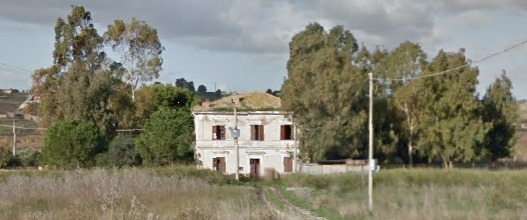 Mezzo milione di euro di finanziamento a Menfi per ristrutturare l'ex stazione ferroviaria di Porto Palo
