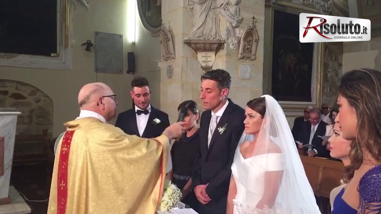 Fiori d’arancio in casa Risoluto.it. La direttrice del giornale online saccense, Giovanna Venezia, è convolata a nozze, nel pomeriggio di oggi (Video)