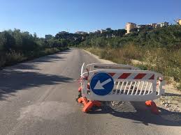 Chiusa al transito la via Cansalamone, sempre più difficile la viabilità a Sciacca