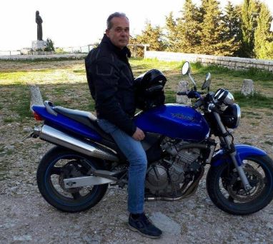 Muore in un incidente stradale ad Alessandria della Rocca un motociclista di 60 anni ex dipendente Sogeir