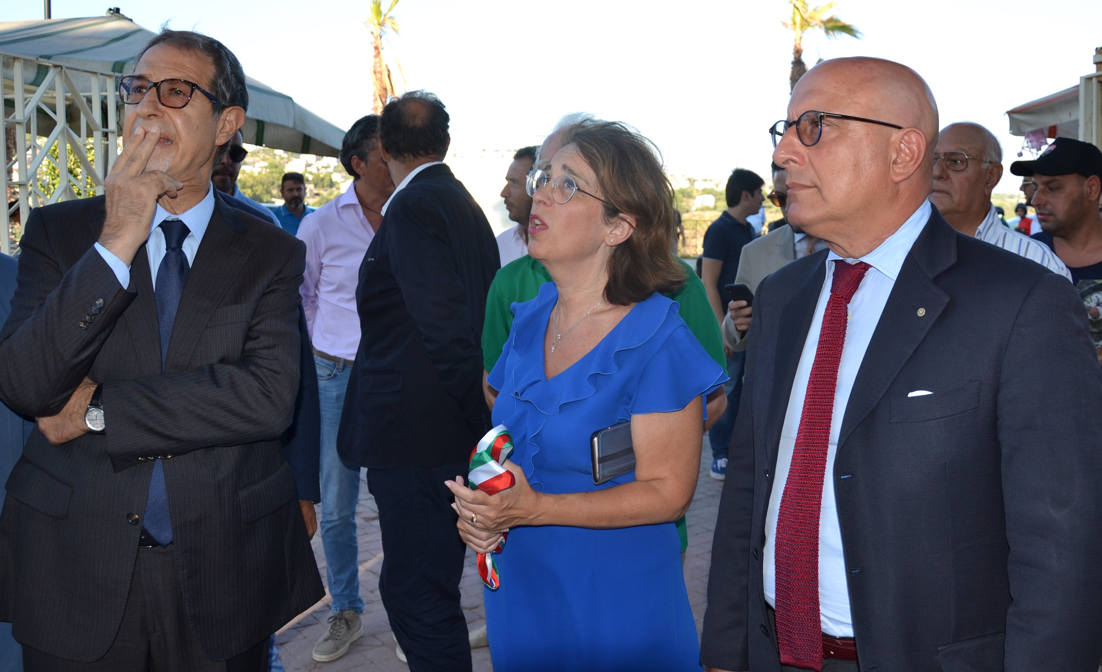 Musumeci riapre il parco delle Terme di Sciacca, assenti assessori e consiglieri Cusumaniani