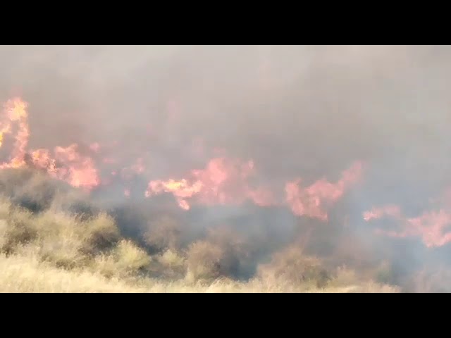 Incendio a San Giorgio, operazioni di spegnimento in corso