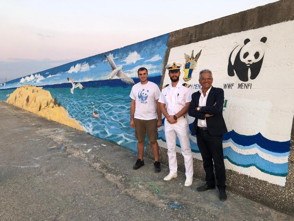 Una nuova luce a Porto Palo di Menfi con un grande murales