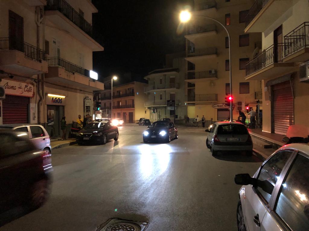 Incidente stradale all'incrocio tra le vie Giotto e De Gasperi, ferito un giovane