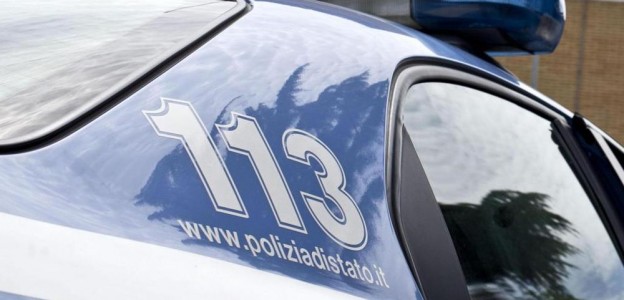 Cento chili di sigarette di contrabbando su un autocarro, cinquantenne arrestato
