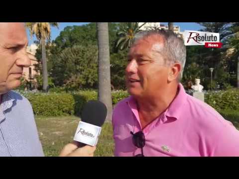 I turisti in giro per Sciacca: "La città è bella, ma quella spazzatura al porto un pugno nello stomaco" (Interviste)