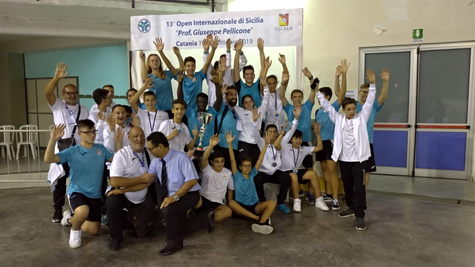 Sciacca, l'Ippon Karate Lentini conquista il primo posto di società all'Open Internazionale di Sicilia Fijlkam e Wkf