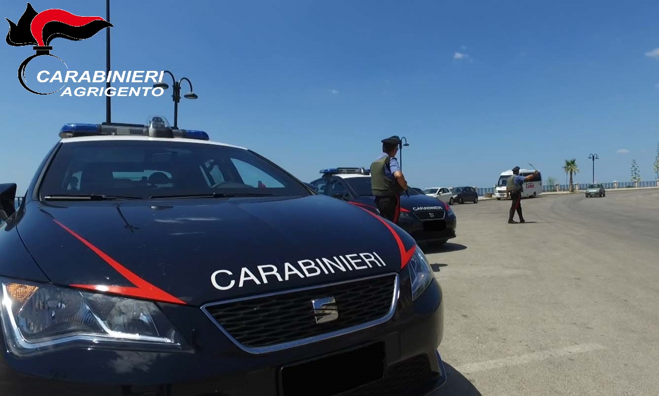 Controlli dei carabinieri a Sciacca, contestate violazioni al codice della strada