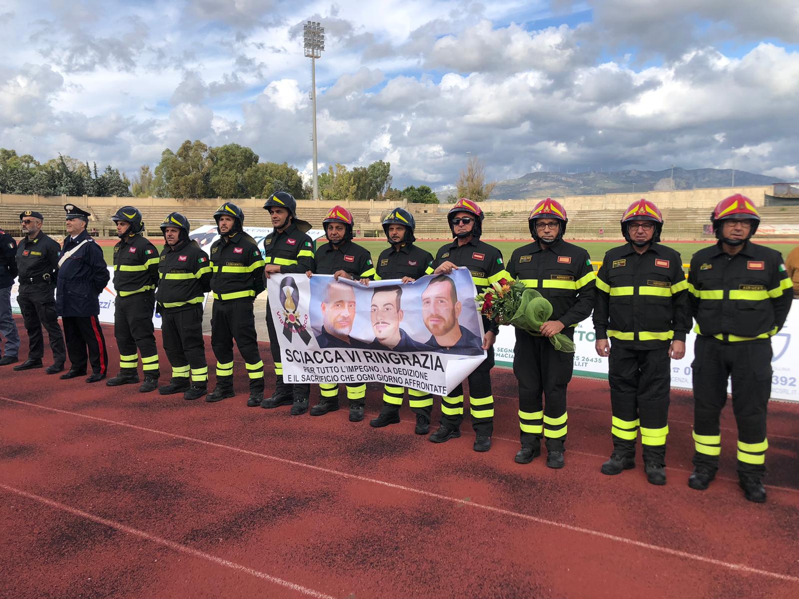 Allo stadio Gurrera di Sciacca un ricordo dei 3 vigili del fuoco morti ad Alessandria