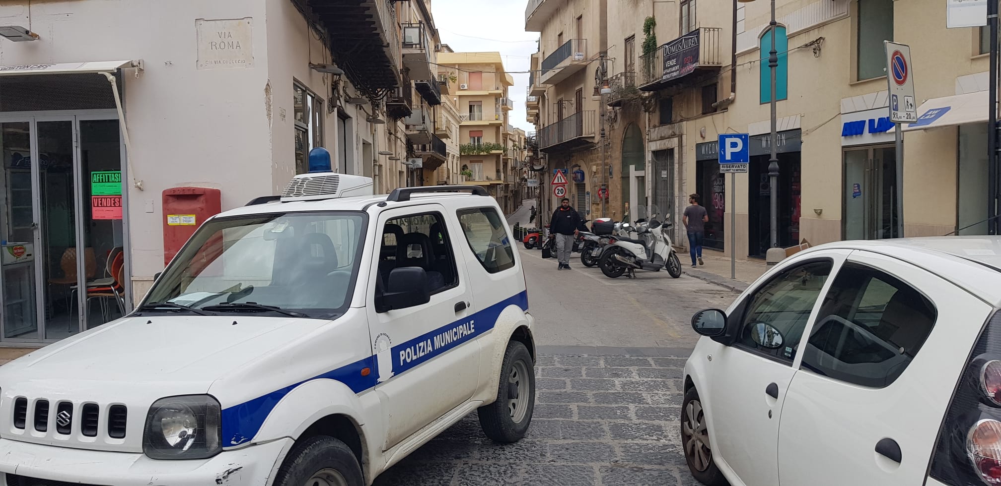 Via Licata a Sciacca nuovamente chiusa per caduta calcinacci
